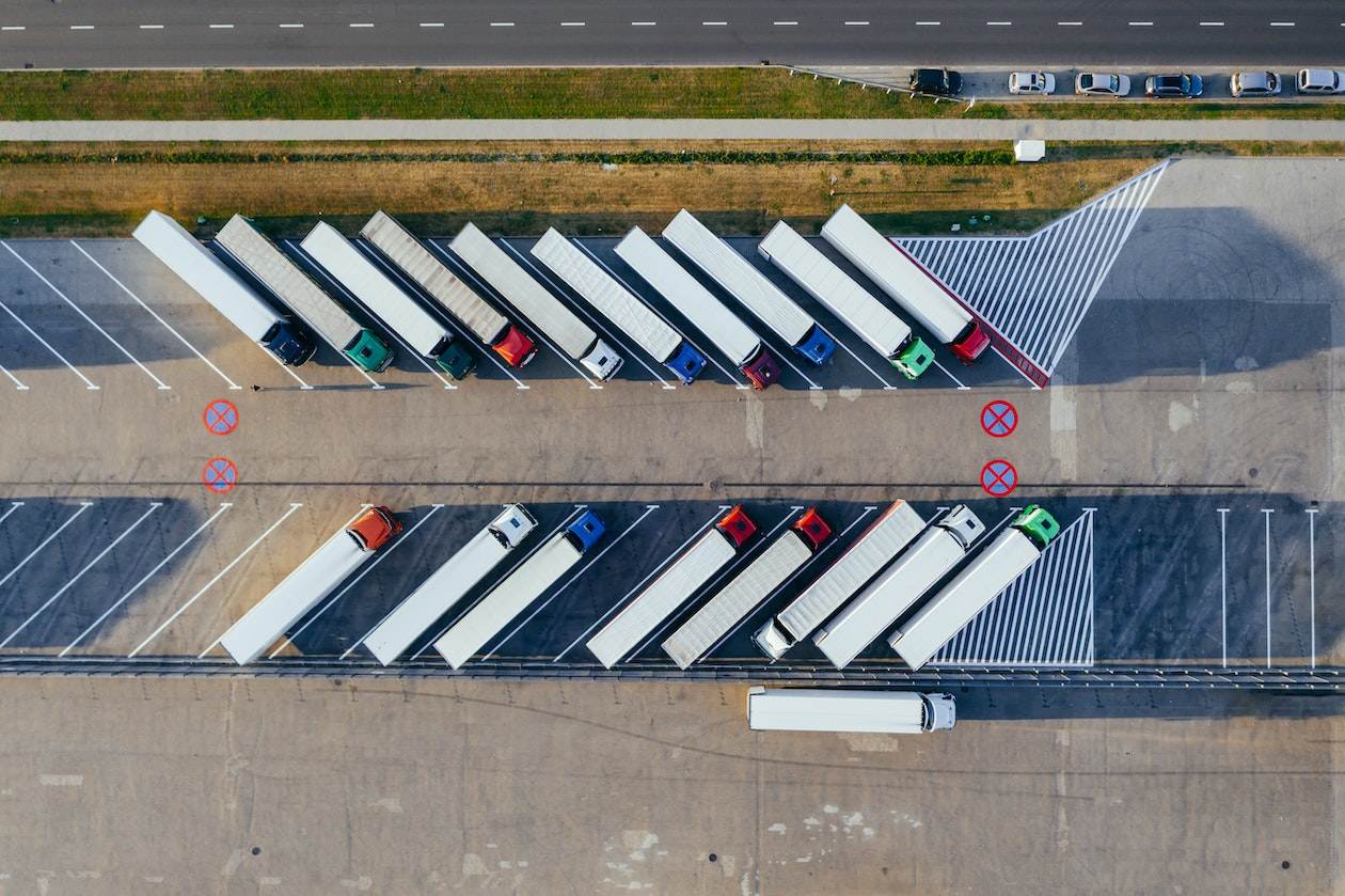 Efectele blockchain-ului asupra logisticii și lanțului de aprovizionare global