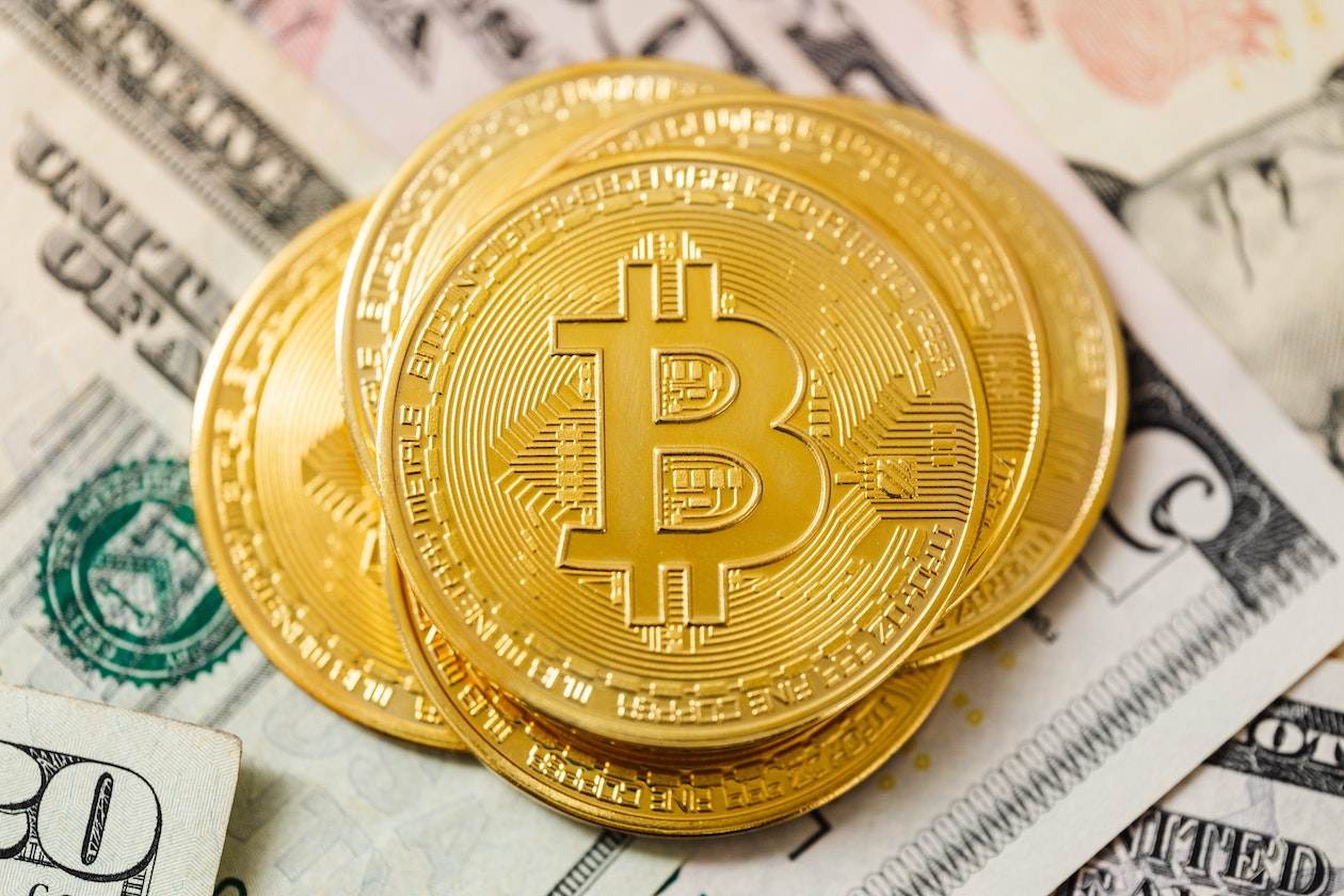 Bitcoin și impactul său asupra economiei globale