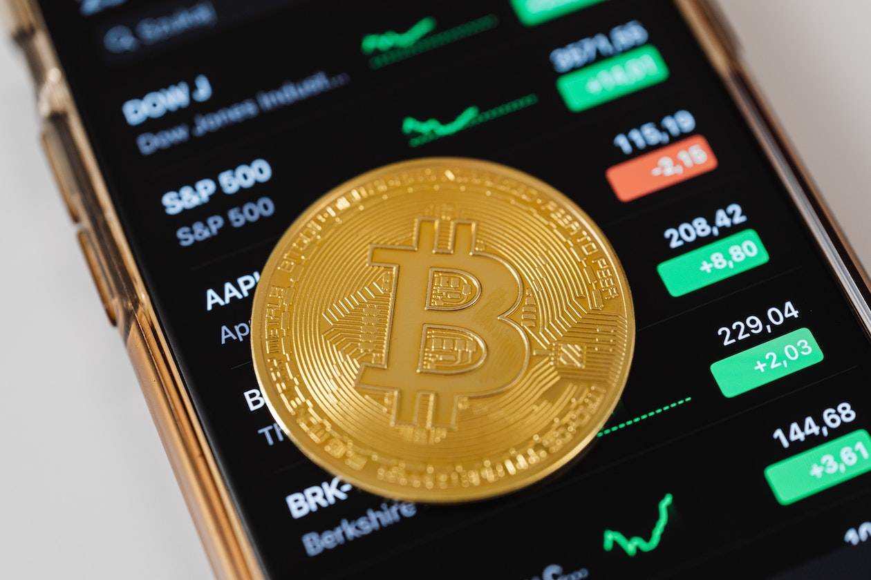 Bitcoin atinge un nou record de preț: Ce a generat această creștere masivă?