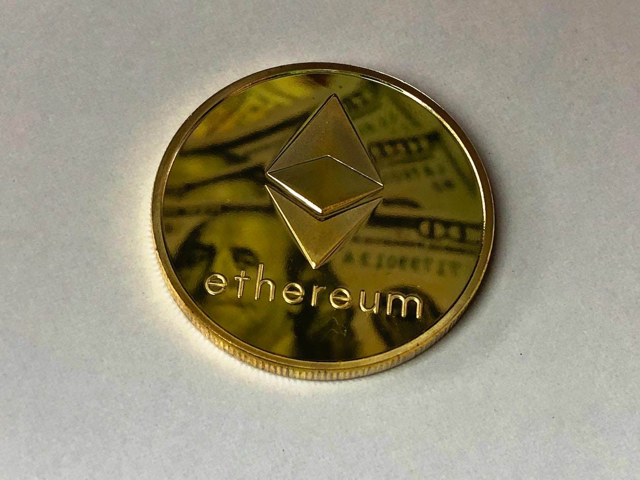 Criptomoneda Ethereum (ETH) - Cum functioneaza?