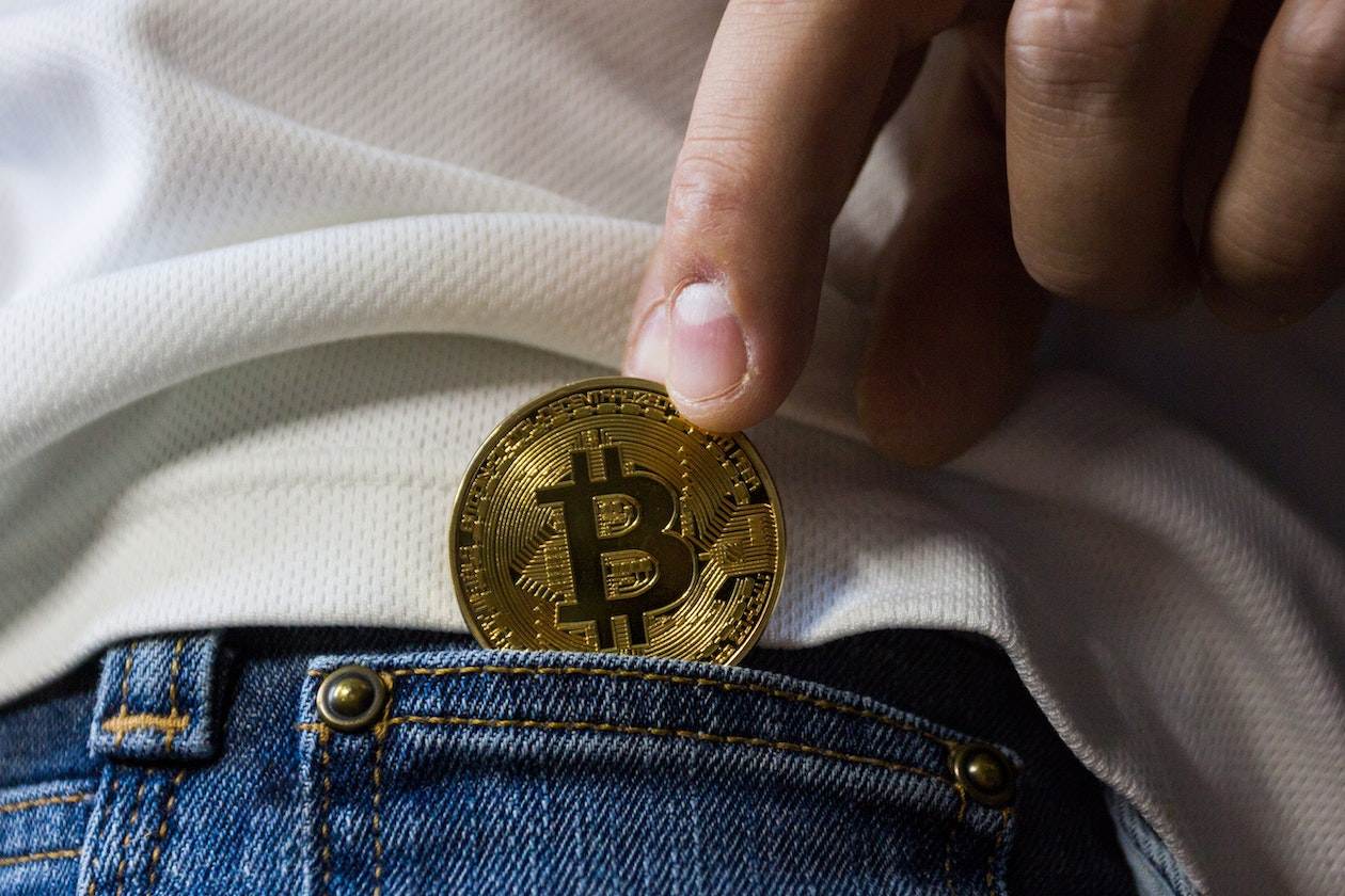 Cum să cumperi Bitcoin în siguranță și eficient